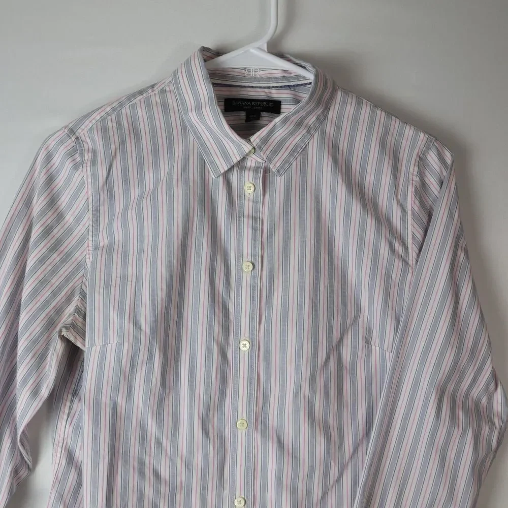 Banana Republic Long Sleeve Riley Shirt Striped Button Down Shirt Women's Sz 10P - Picture 2 of 6
